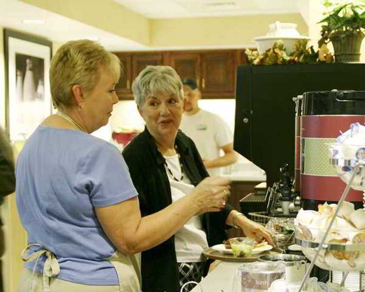 Hampton Inn Marietta Restaurace fotografie